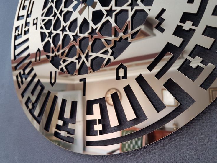 ساعت دیواری لیزری مدرن مناسب دکوراسیون مدرن با موتور تایوانی آرام گرد کد H-177
