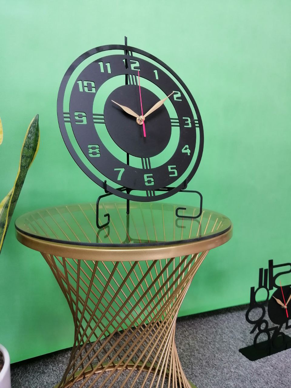 ساعت رومیزی ساده شیک مناسب هدیه کد H-200